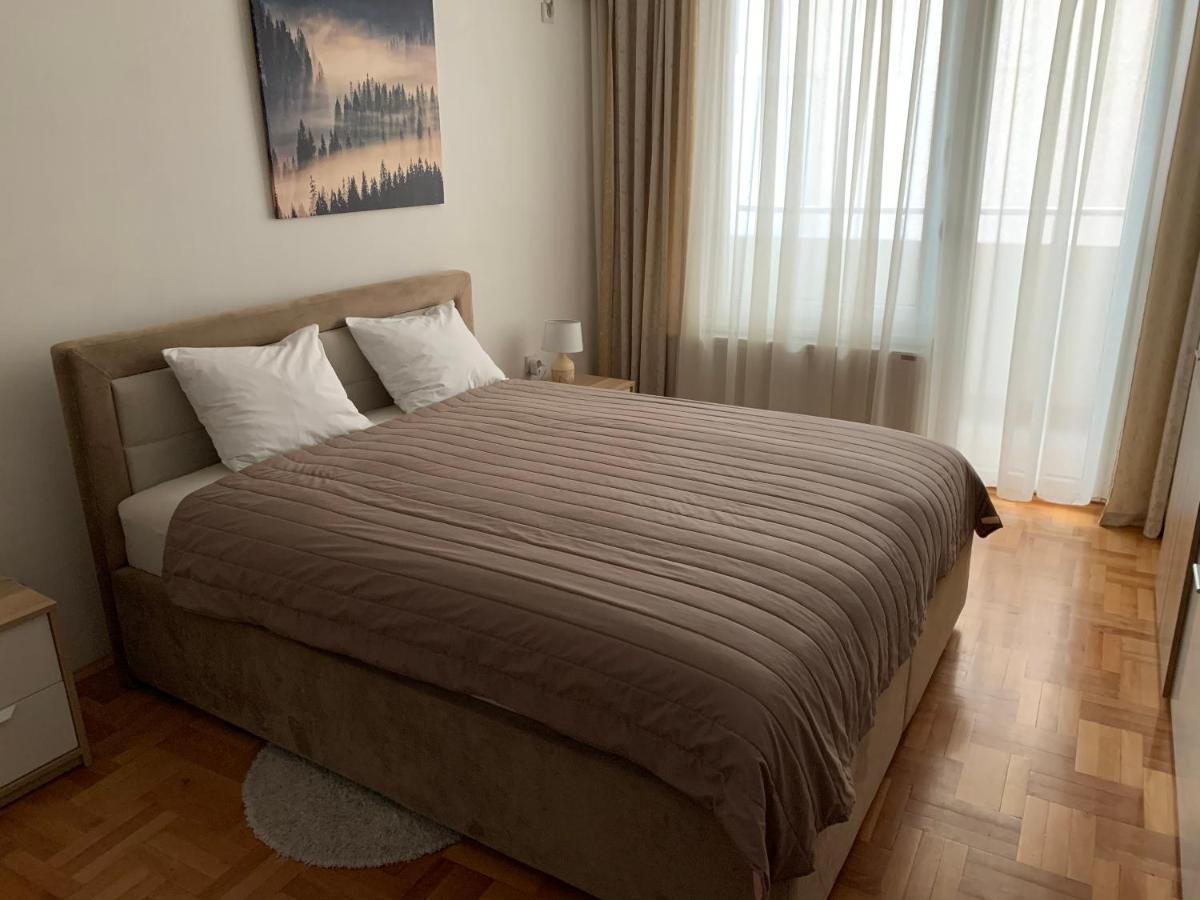 Trident Apartments 2 Ni Exteriör bild